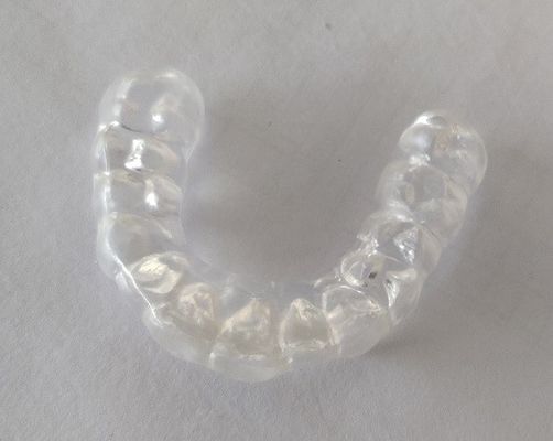 Trushine Bảo vệ ban đêm nửa cứng trong suốt để siết chặt